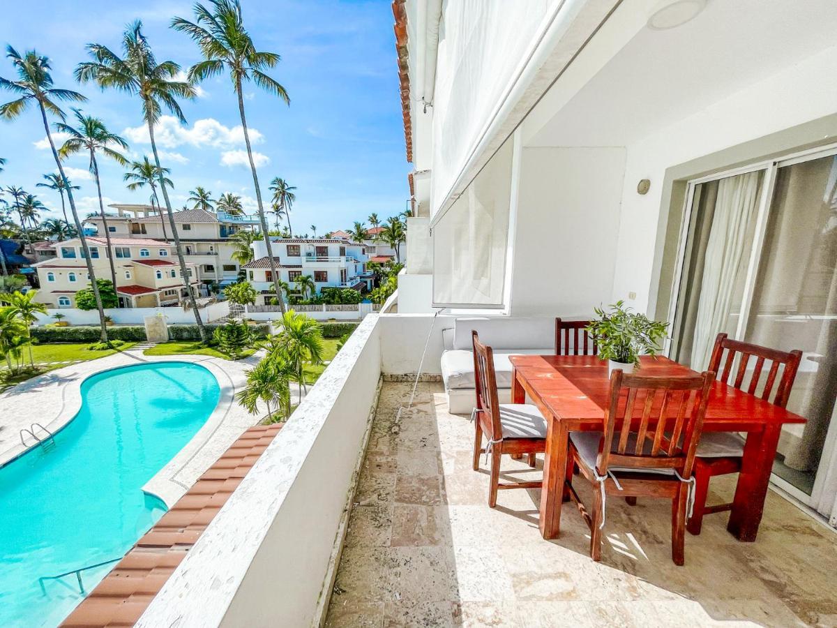 Villas & Apartments Vacation Hotel Rentals Long Term Bavaro Los Corales Punta Cana Exterior photo
